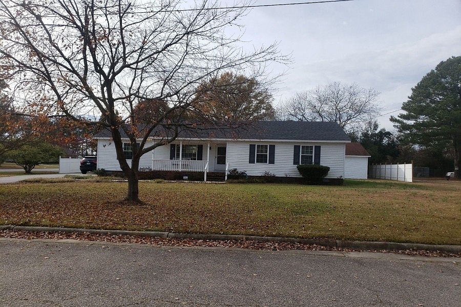 1st image of 100 Gary Ct