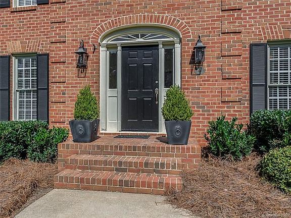 2nd image of 5512 Crosshill Ct