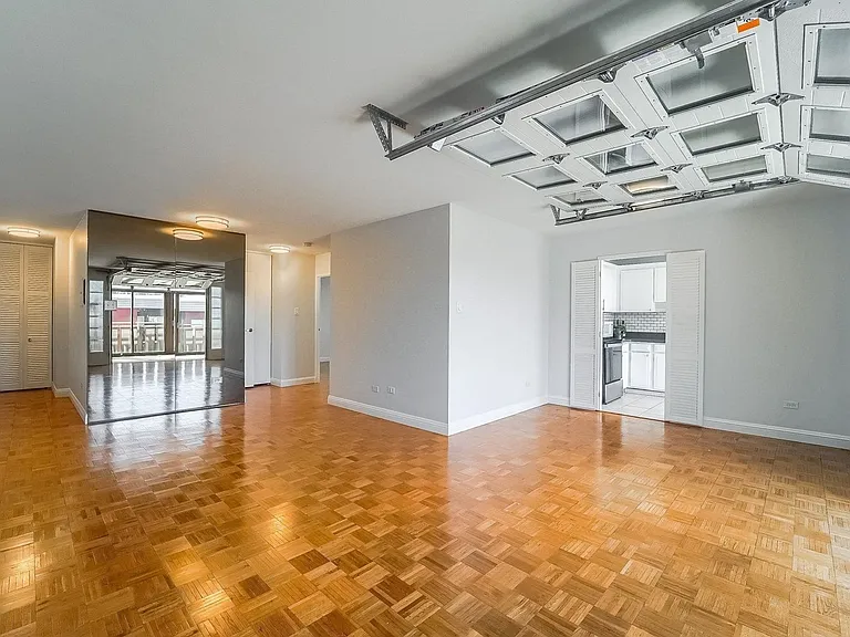 1111 Ash St #610 — Photo 20