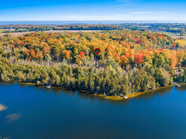 12th Rd, Algoma, WI 54201