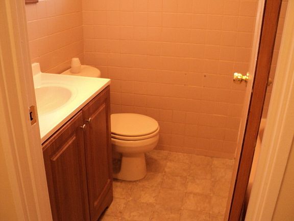 5th image of 2520 W Birchwood Ave APT B