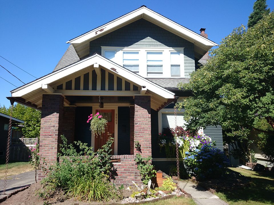 2nd image of 2669 38th Ave SW
