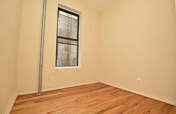 Rented by Bold New York | media 15