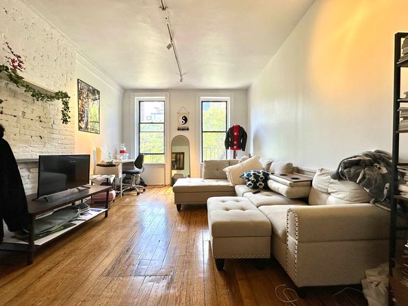 453 W 46th St #3F