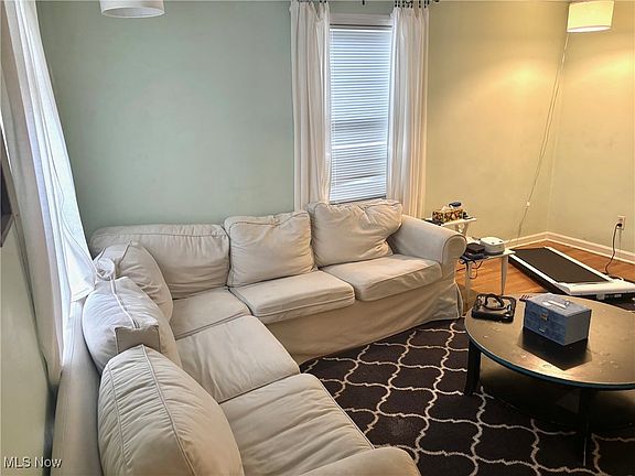 4th image of 7420 Outlook Ave