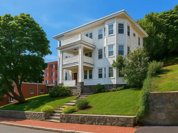 84 Fellsway E, Malden, MA 02148