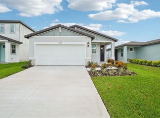 3804 Radiant Mountain Dr, Plant City, FL 33565