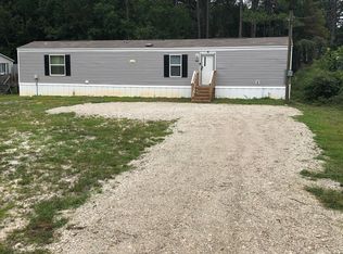 9060 Larker Woods Rd, Navarre, FL 32566