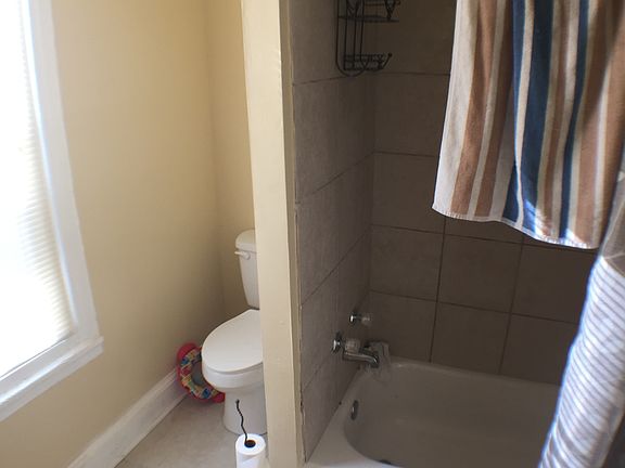 2246-n-cleveland-st-2