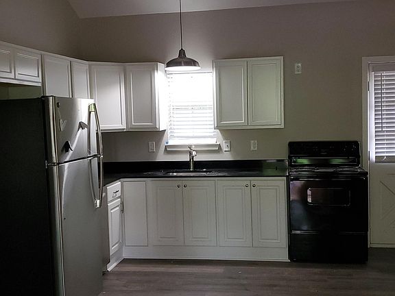 2nd image of 5208 Sherman Dr