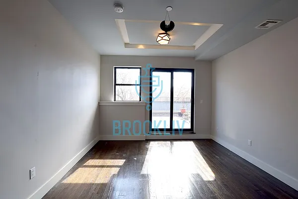 Rented by null | media 11