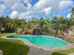 1189 Akamai St, Kailua, HI 96734