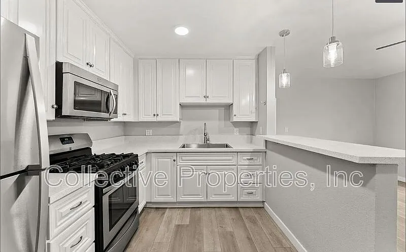 320 Willie James Jones Ave #1