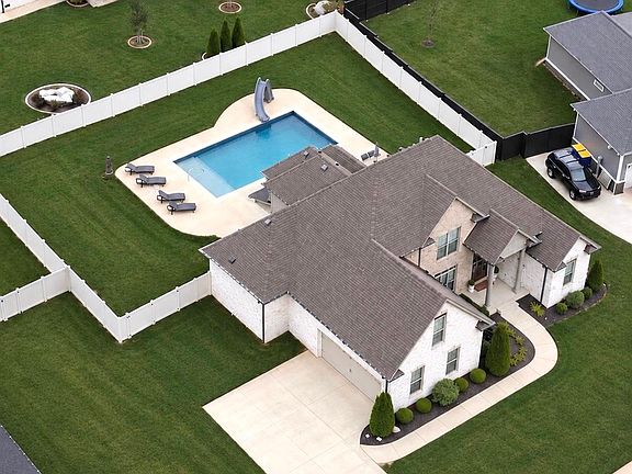 5th image of 3066 Compass Ct
