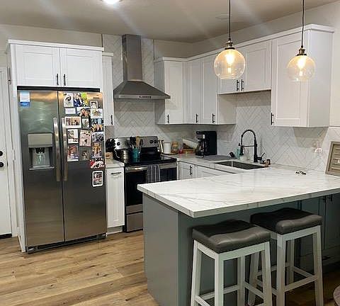 4th image of 4368 Temecula St Unit 301