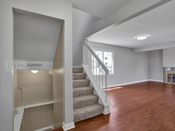 3rd image of 7612 Weymouth Cir