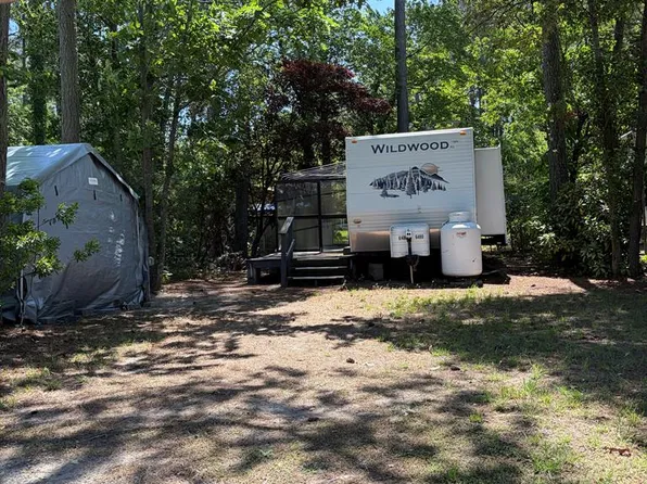 6480 Wallops Dr #9, Horntown, VA 23395