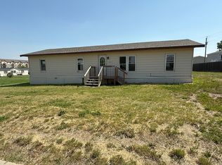 1441 49th St W, Williston, ND 58801