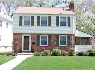 156 Maplewood Ave, West Hartford, CT 06119