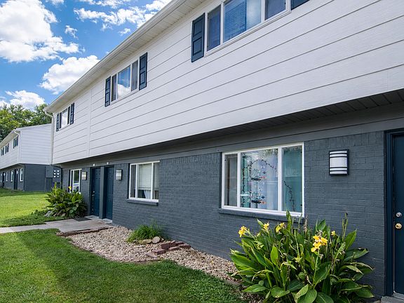 2nd image of 333 Whispering Brook Dr #141L