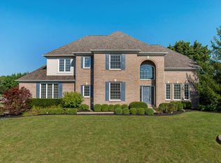 3592 Hounds Xing, Carmel, IN 46032