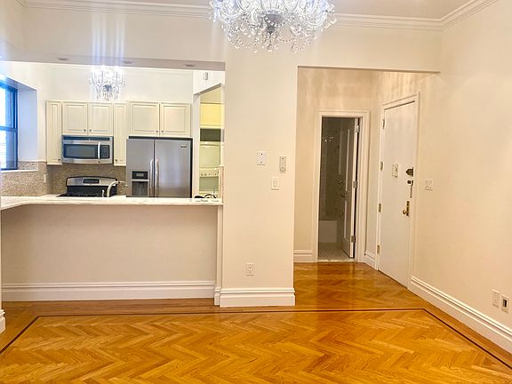 3rd image of 1240 Park Ave APT 6B