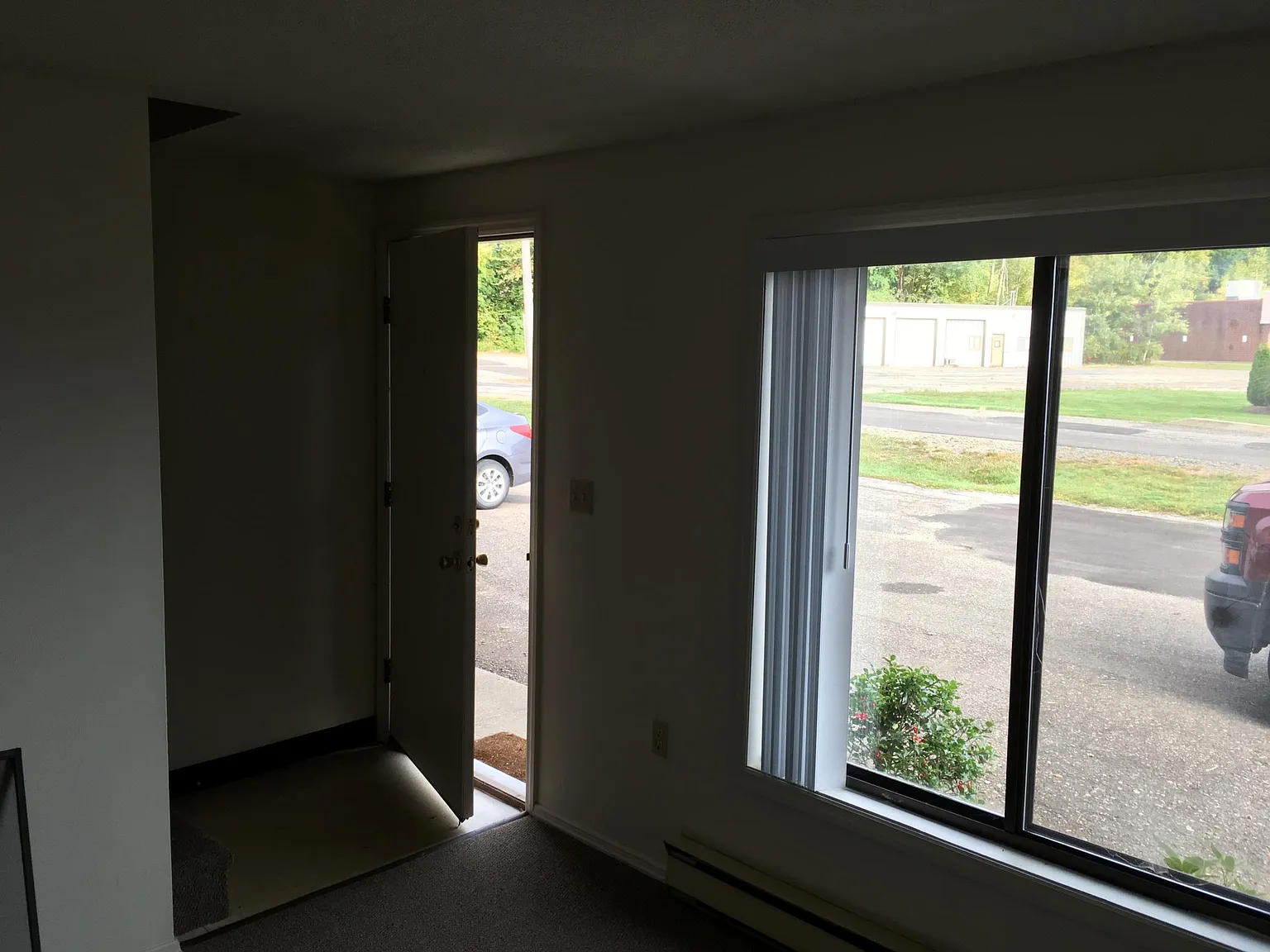 3 Norton Dr — Photo 2