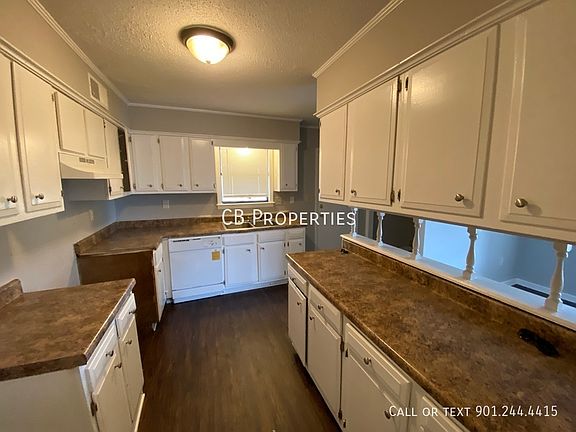 4th image of 6713 Silhouette Ave