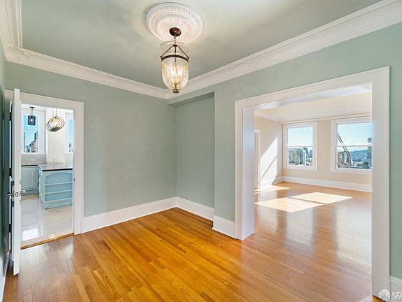 4th image of 1800 Gough St #7