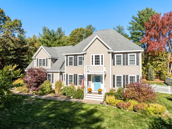 150 Church St, Northborough, MA 01532