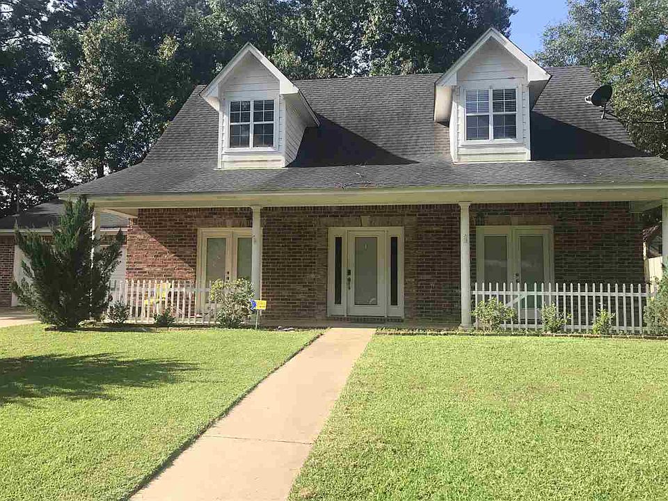 1st image of 3304 Rockbrook Dr