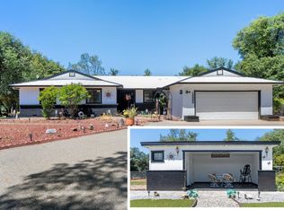 10390 October Ln, Redding, CA 96003