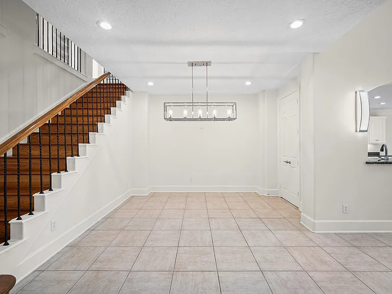 14227 Flower Creek Ln — Photo 6
