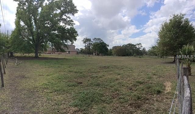 2nd image of S Indiana Ave