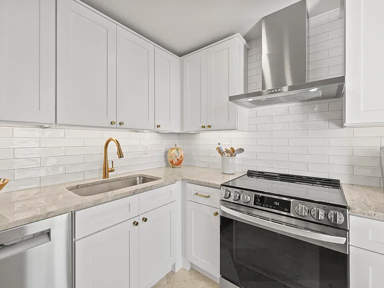 1200 S Flagler Dr #1906 — Photo 19
