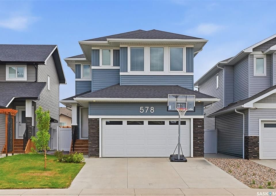 1st image of 578 McFaull CRESCENT