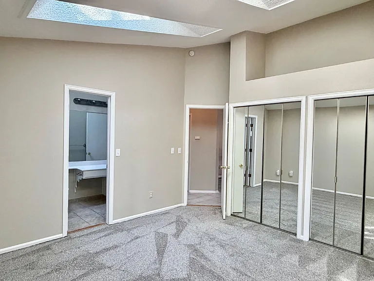 8599 Rabbitbrush Way — Photo 15