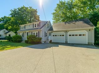 16 Rangeway Rd, Billerica, MA 01821