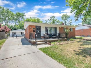24733 Hanover St, Dearborn Heights, MI 48125