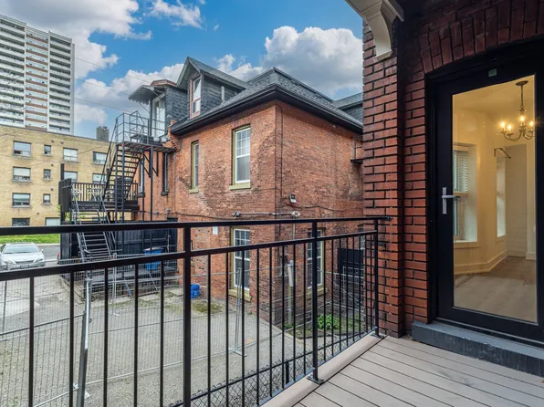 27 Bold St, Hamilton, ON