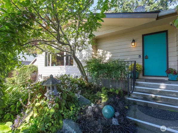 181 Sunland Drive, Sequim, WA 98382