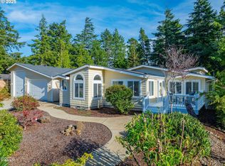 852 Munsel Creek Loop, Florence, OR 97439