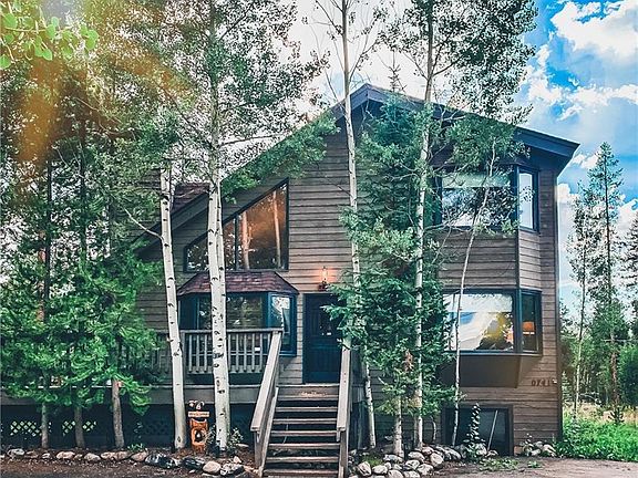 4th image of 741 Silver Cir