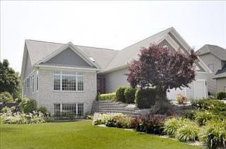 1st image of 29607 Heritage Ln