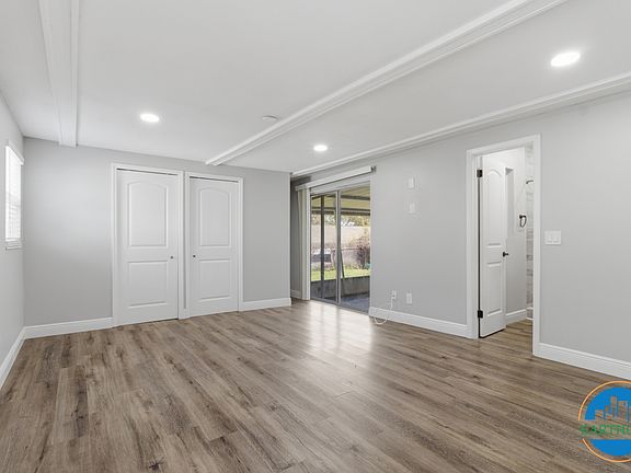 5th image of 8609 Chinaberry Dr