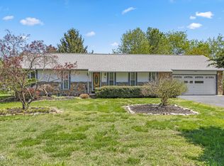 824 Crest Forest Rd, Knoxville, TN 37923