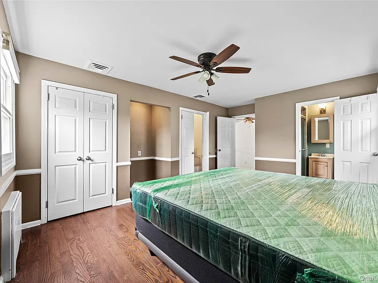 44 Bruce Ln — Photo 16