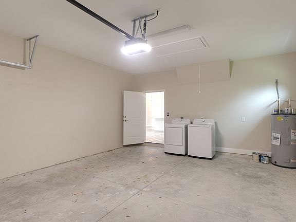 5th image of 7076 Quarry St
