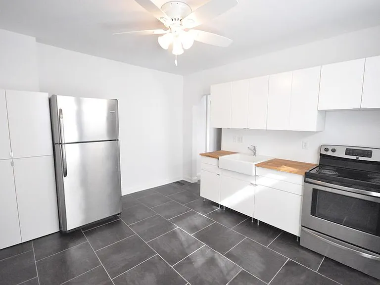 773 Ann St — Photo 4