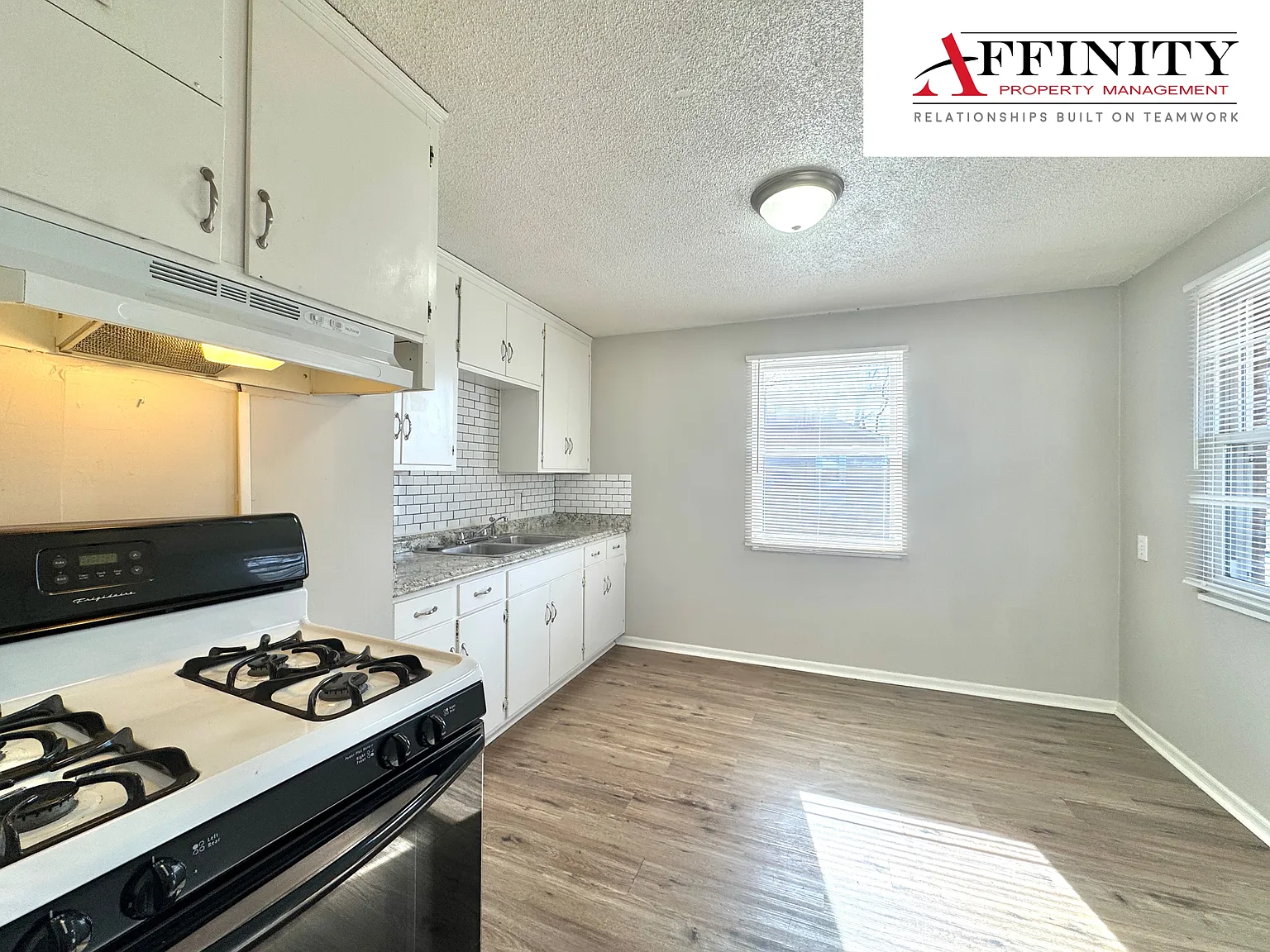 2 bed, $1,025 — Photo 3